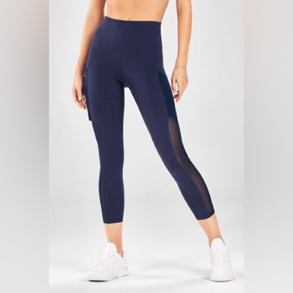 On-The-Go PowerHold® High-Waisted Capri